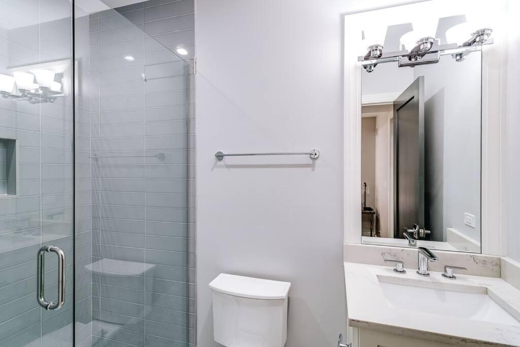 Apartment Immaculate Brand New Downtown